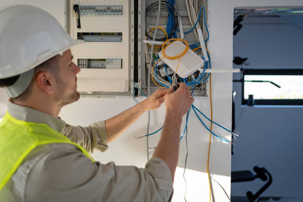 Best Emergency Electrical Repair  in Crookston, MN